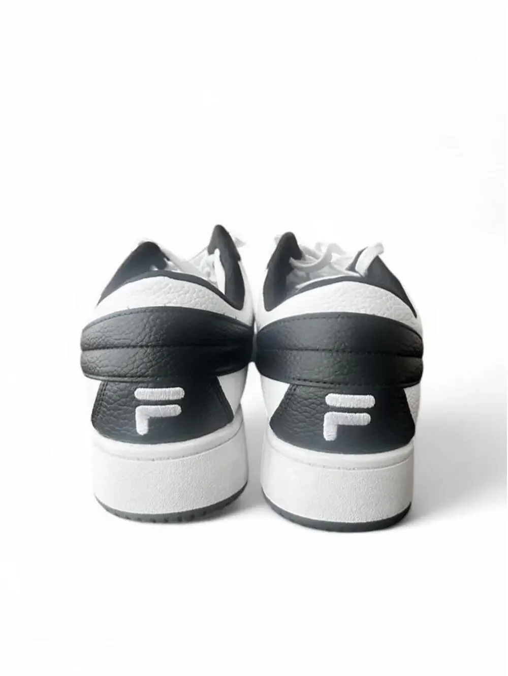 Fila men low